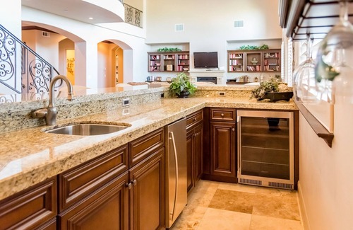 Shandon House | The Shandon House - Magnificent Views From A Spectacular Hilltop Home!