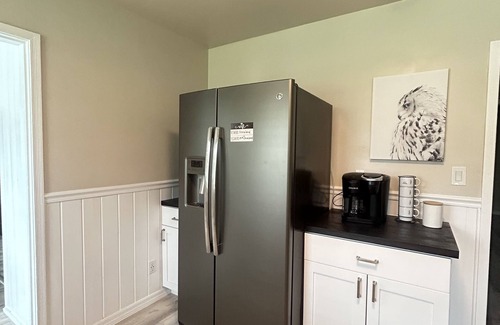 Osprey House | The Shoreland Hideaway 4BR & 2BA jacuzzi, minutes from Siesta Key