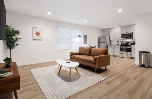 Morton Apartment | The Silo 2 - 1BD Stylish Comfort