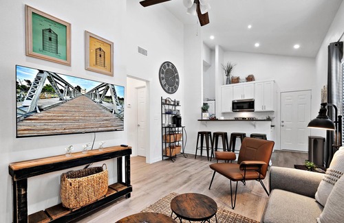 Waco House | The Silo Sweetheart- Just minutes from Downtown!