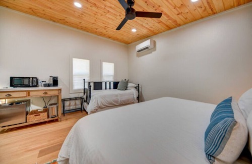 Warrenton Cottage | The Sloan - Farmstead