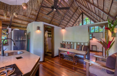 Puerto Viejo de Talamanca House | The Sloth House 2- Beach/Jacuzzinn/Outdoor Fireplace/Birdwatching/Bikes