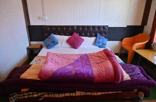 Auli Hotel | The Snow City Auli