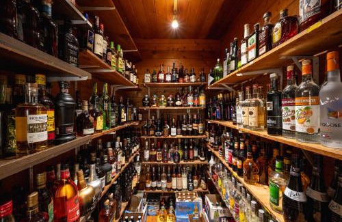Uptown - Upper Duval Bed & Breakfast | The Speakeasy Inn and Rum Bar