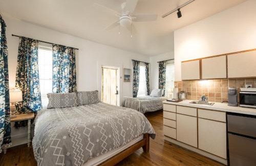 Uptown - Upper Duval Bed & Breakfast | The Speakeasy Inn and Rum Bar