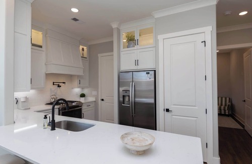 Oxford House | The Springfield Cottage by Apex Short Term Stays