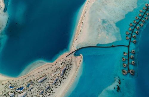 Saudi Arabia Hotel | The St. Regis Red Sea Resort