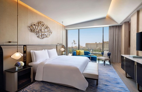 Diplomatic Quarter Hotel | The St. Regis Riyadh