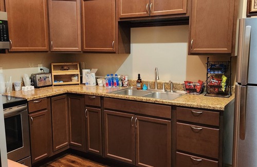 Deadwood Hotel | The Stampmill Victorian Suites