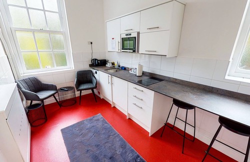 Dudley Hotel | The Station Aparthotel