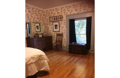 Bendena Apartment | The Stricker House