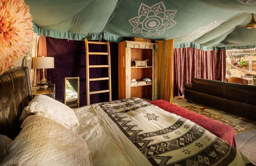 Caesarea RV Rental | The Sultan's Tent at Caesarea by Sea N' Rent