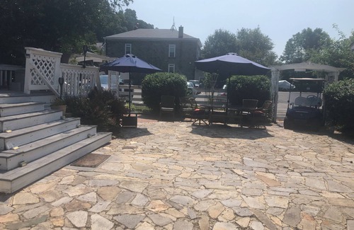 Port Deposit Apartment | The Sunny Place Apt. 1/Bed F/B W/D full kitchen sunroom deck