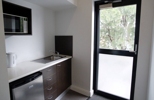 Broadmeadow Hotel | The Sunnyside Tavern, Broadmeadow