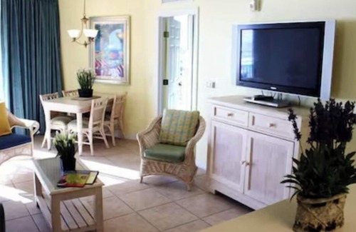 Volusia County Resort | The Sunshine @ The Cove on Ormond Beach