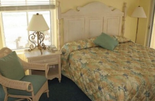 Volusia County Resort | The Sunshine @ The Cove on Ormond Beach