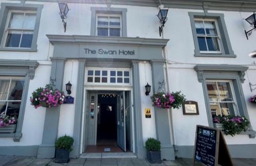 Alresford Hotel | The Swan Hotel, Alresford