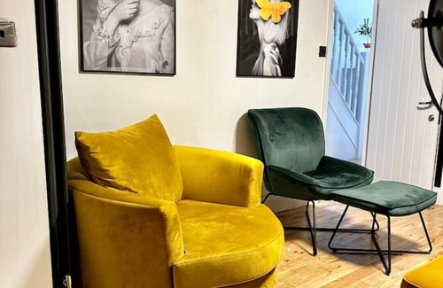 Wall End House | The SwankeyTownhouse in the Heart of East London