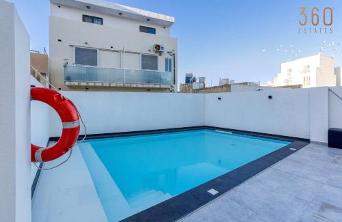 Swieqi Apartment | The Swieqi Poolside Suites