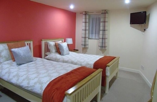 Crossmichael Hotel | The Thistle Inn