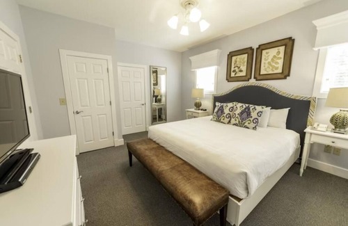 Lackey Hotel | The Townes at King’s Creek Resort…2 bedrooms 2 bathrooms sleeps 6.