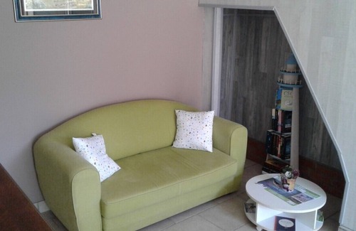 Tours-en-Vimeu House | . "the traveler" cottage.