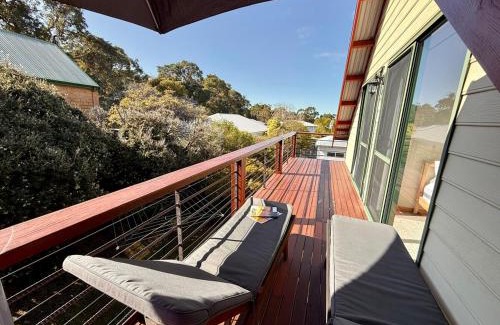 Dunsborough House | The Tree House Dunsborough