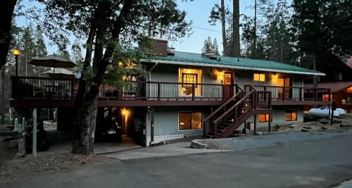 North Wawona House | The Tree House II