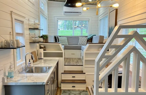 Logan House | The Trillium Tiny House by the Lake