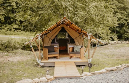 Flag Pond Apartment | The Turner Unit 1 - Glamping Retro