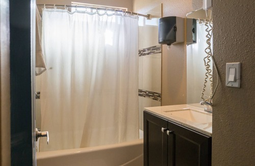 South of Market Hotel | The Utah Inn