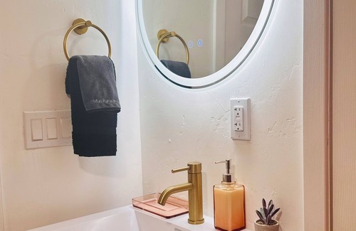 Springville Cottage | The Valley Hideout