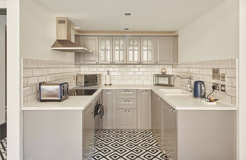 King's Lynn Cottage | The Vault - Luxury Cottages