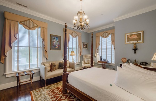 Wilmington Historic District Bed & Breakfast | The Verandas