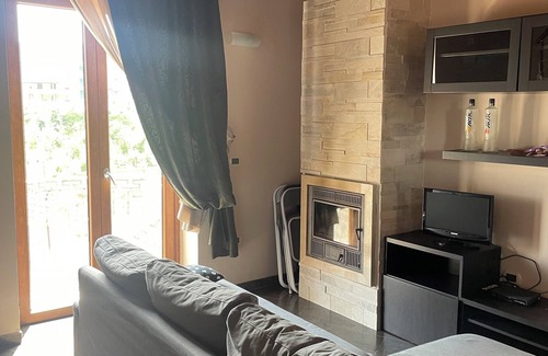 Montecorvino Rovella Apartment | The village staircase