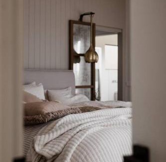 Northdown House | The Vineyard House - by Ghost Rock Wines