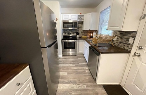 Center Point House | The Vista/Luxe Upscale Immaculate Spacious