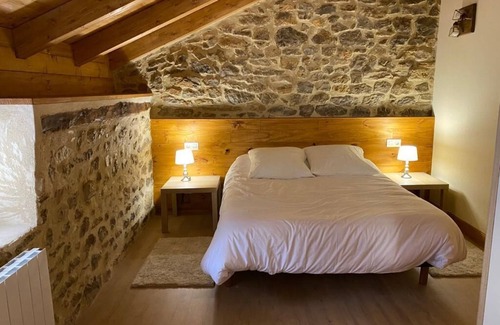 Ciguenza House | THE WALNUT TREE HOUSE