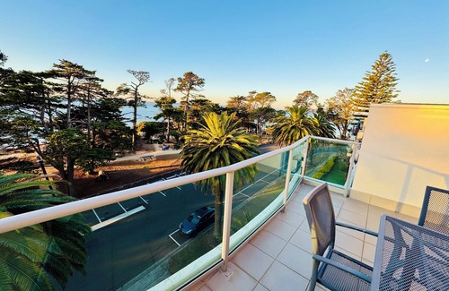 Powlett River Apartment | The Waves Beach Pad - Beachfront 1 Bed Apartment - Phillip Island