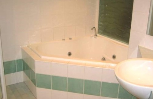 Cowes Apartment | The Waves Central Apartment