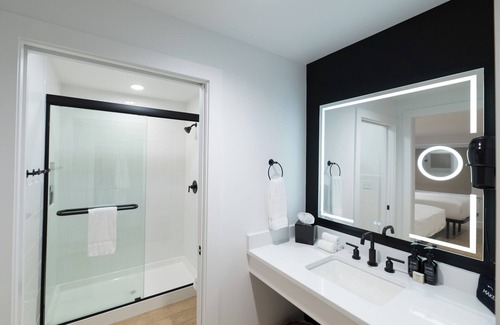 Rehoboth Beach Hotel | The Waypoint