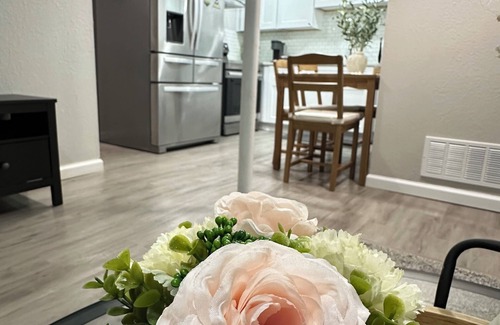 Dupont House | The white rose