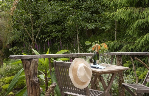 New Mill Cabin | The Woodcutters Cabin - Idyllic Cabin Ten Minutes from the Sea