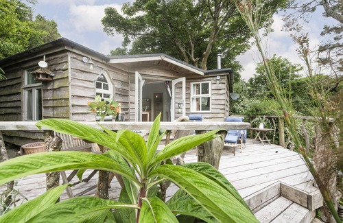 New Mill Cabin | The Woodcutters Cabin - Idyllic Cabin Ten Minutes from the Sea