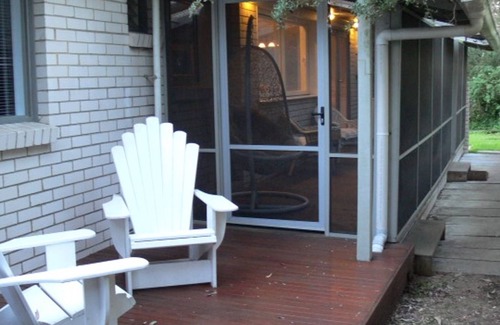 Silverleaves House | The Woodland Cottage at Silverleaves Beach