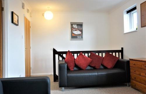 Little Stoke Apartment | The Worthys