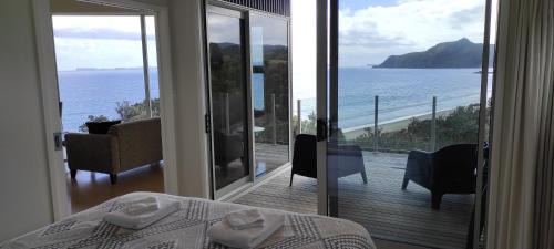 Rings Beach House | The Wow House