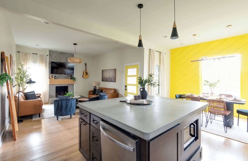 Downtown Nashville House | The Wrangler - Hot Tub, Minutes to Broadway