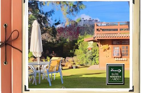 Vila Poran Bed & Breakfast | The Writer's House