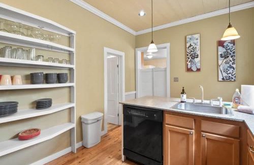Leadville North House | The Zinnia Victorian Charm with Mountain Views